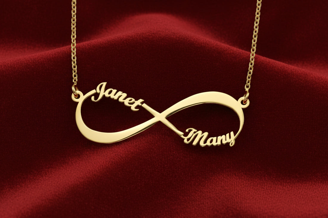 Name engraved Golden Chain